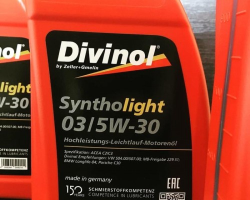Моторное масло 5W30 03 syntholight, 1л